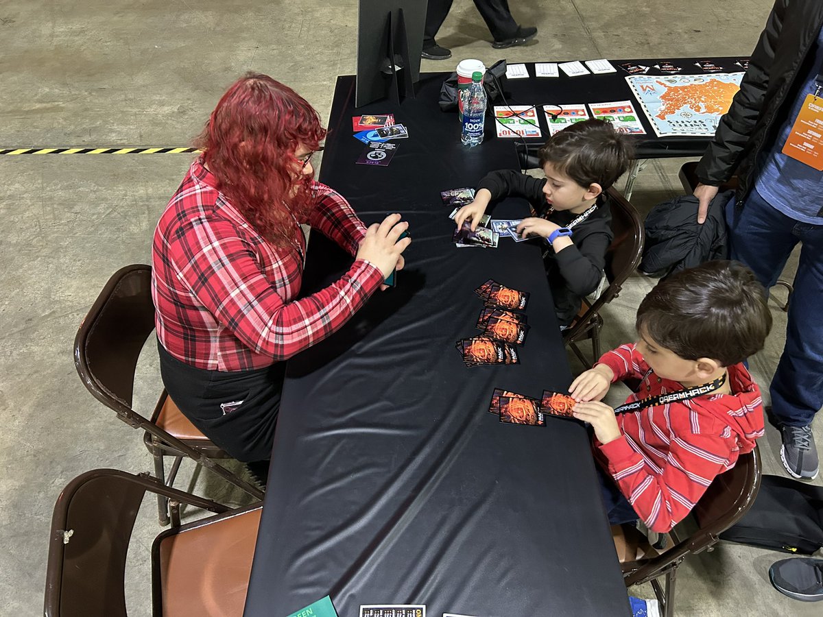 @BearOfTwitch @DreamHack @savplaysgames @DreamHackNA I couldn’t choose just one 😂 This was from Atlanta at the @magikidsMTG booth. Had to include @BobbieChristxne since she will be in Dallas too! #magicthegathering @wizards_magic @PlayMTG @DreamHackMagic