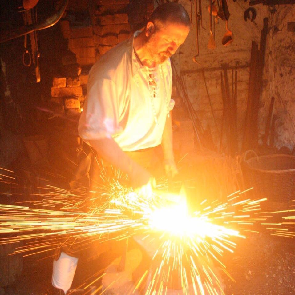 Have you visited Little Woodham #Gosport?  Stepping inside is like visiting the pages of a #history book, open on the 25th - 27th May from 10.30 - 4.30pm, immerse yourself in the everyday life of a 17th century village
littlewoodham.org.uk

#hampshire #daysout <a href="/DiscoverGosport/">Discover Gosport</a>
