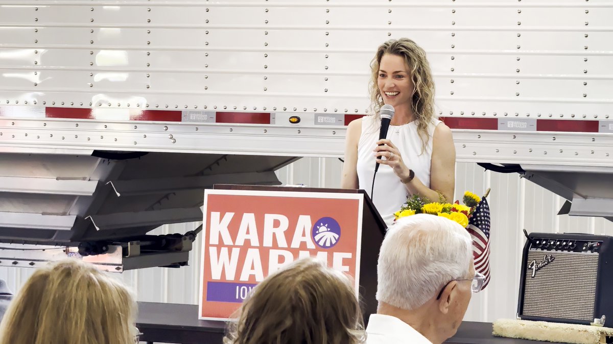 LongViewFarms's tweet image. On Friday, LongView Farms had the privilege of hosting Iowa State Senate candidate Kara Warme and @IAGovernor Kim Reynolds. We thank them for taking time to discuss important issues with the community. 

#WarmeForIowa #IowaPolitics #Agriculture #LongViewFarms