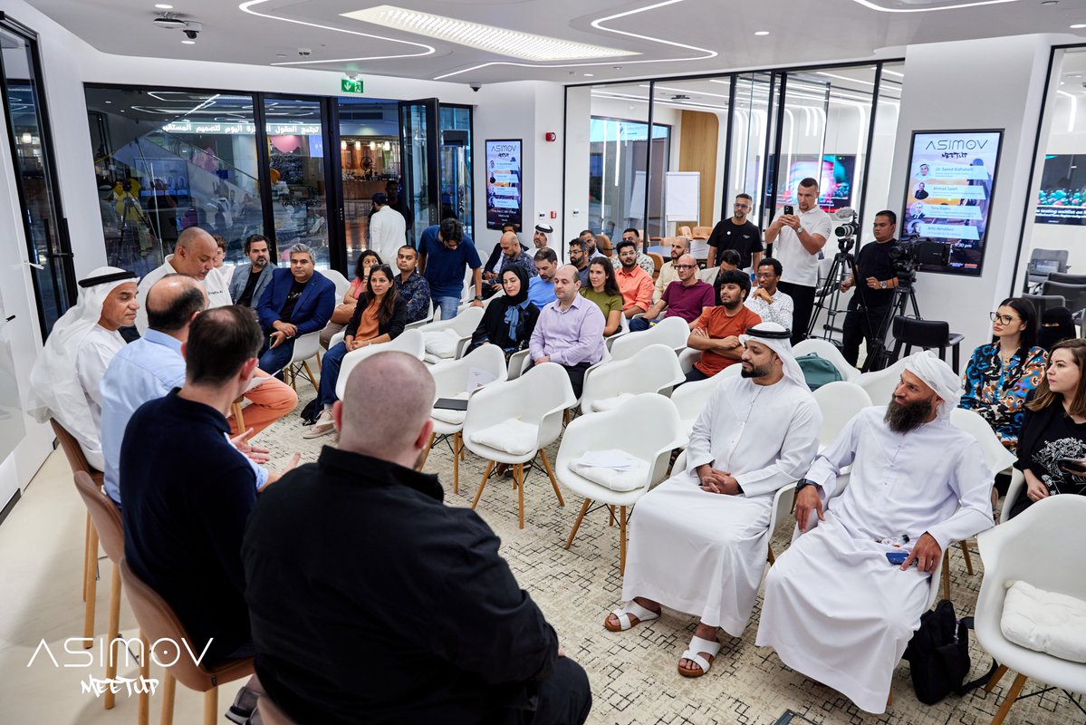 ASIMOVMeetup's tweet image. 🚀 Let's recap how epic it was! Upgraded venue, killer panel, and awesome tech networking and discussions! It was a total blast!
Let's make the next one even more stellar! RSVPs meetup.com/asimov-meetup/…
#AsimovMeetup #CodersHQ