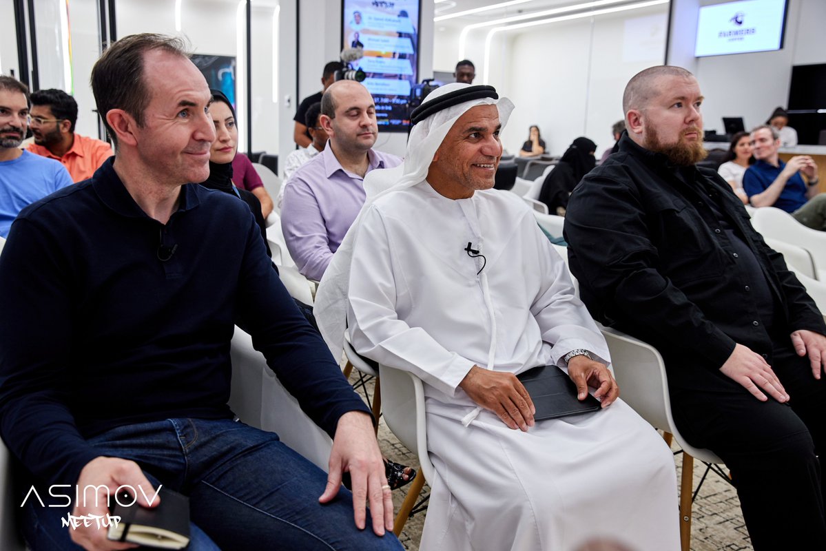 ASIMOVMeetup's tweet image. 🚀 Let's recap how epic it was! Upgraded venue, killer panel, and awesome tech networking and discussions! It was a total blast!
Let's make the next one even more stellar! RSVPs meetup.com/asimov-meetup/…
#AsimovMeetup #CodersHQ