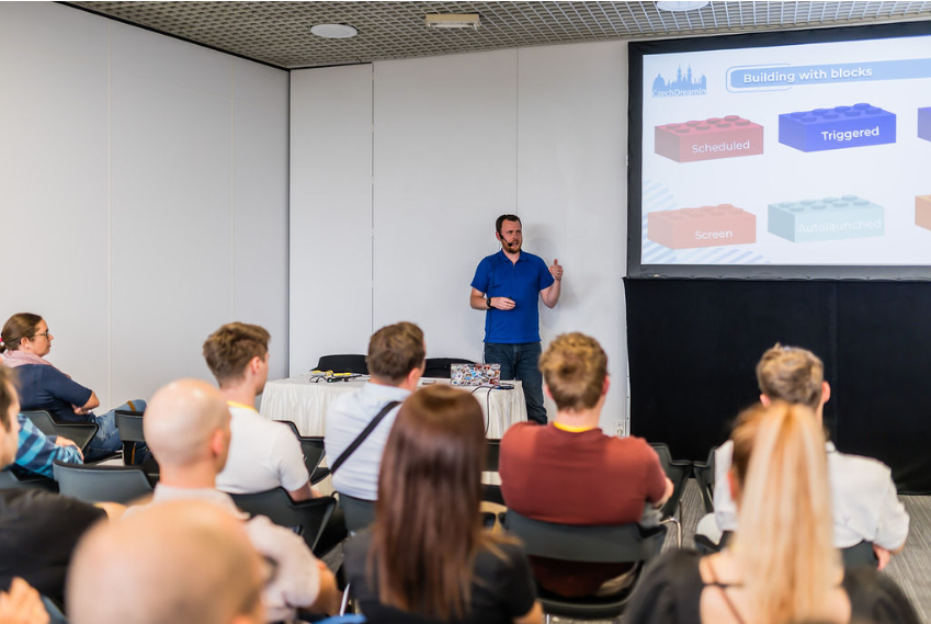 chendysworld's tweet photo. Last week I had the privilege along with @sarahkllhr to represent @we_are_nebula at @CzechDreamin.
It was a fantastic event with great content, networking opportunities, delicious food and, of course, plenty of Czech beer! Bring on next year!
#TrailblazerCommunity #CD24 https://t.co/DT1vJblPKP