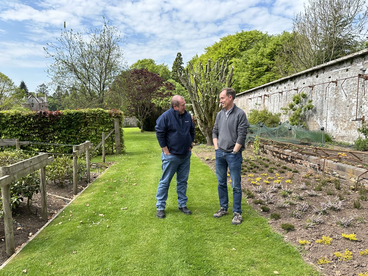 🧑‍🌾 Good to get up to Kinnordy Estate on Friday to chat to Antony about ongoing work with Sustainable Kirriemuir, and management of nearby Glen Prosen Estate, now in public hands.