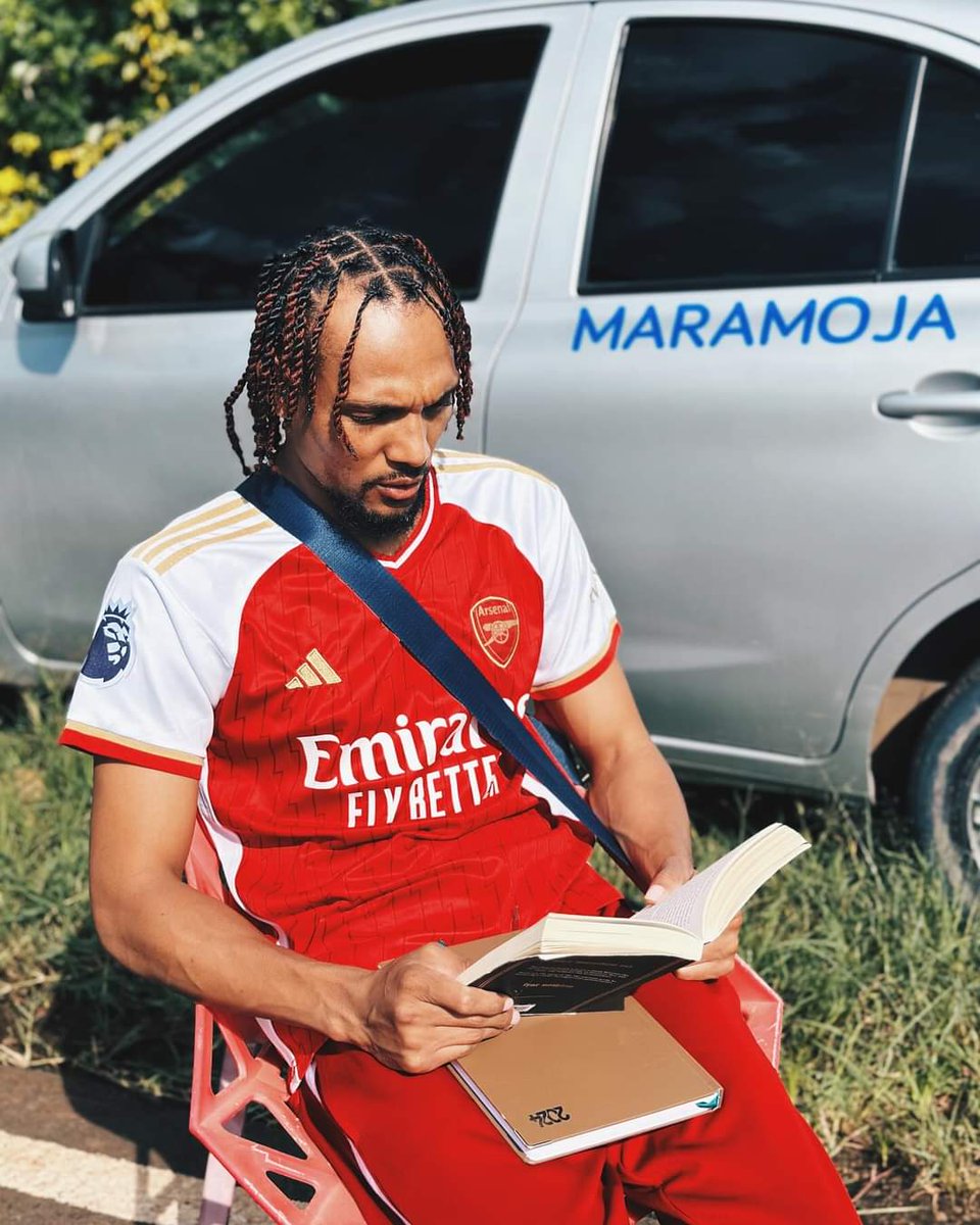krgthedon's tweet photo. Wacha na mambo ya hizi  Teams zinaumiza moyo sana #TeamMaraMojaTaxi They always deliver kwa kila client on time hakuna mambo ya kusubiri sana!!! 
Use Promo Code: KRG30 to get 30% off on all your trips @MM_Nrb

#Bughaaa Msanii wa President 🇰🇪

#GodOverEverything https://t.co/vi5gZXwkQ0