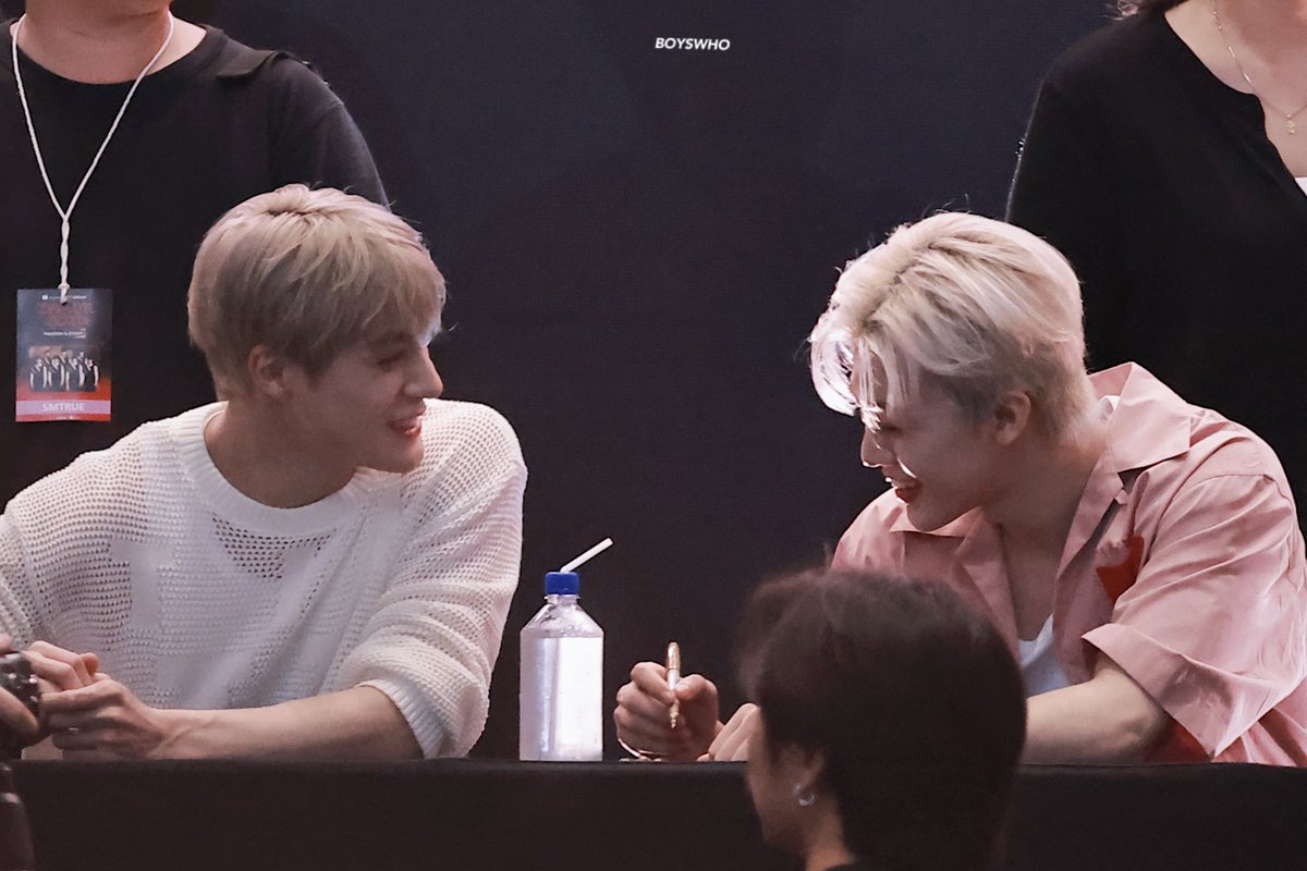 boyswho99's tweet photo. 𝑶𝒖𝒓 𝑻𝒊𝒎𝒆
#JENO #제노 
#JAEMIN #재민 
#노민 #잼젠 #NCTDREAM https://t.co/M29zT5rncE