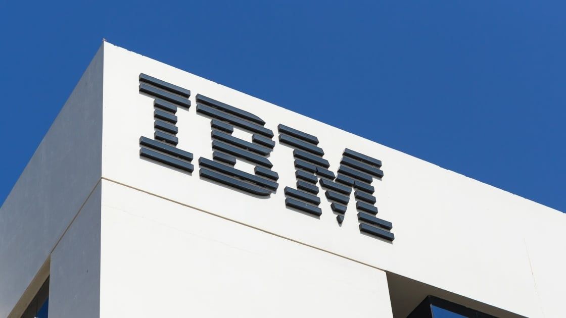 vallumsoftware's tweet image. #IBM Open-Sources #GraniteAI Models, Launches #InstructLab Platform - buff.ly/4afbZAO #AI #genaI #LLMs #opensource