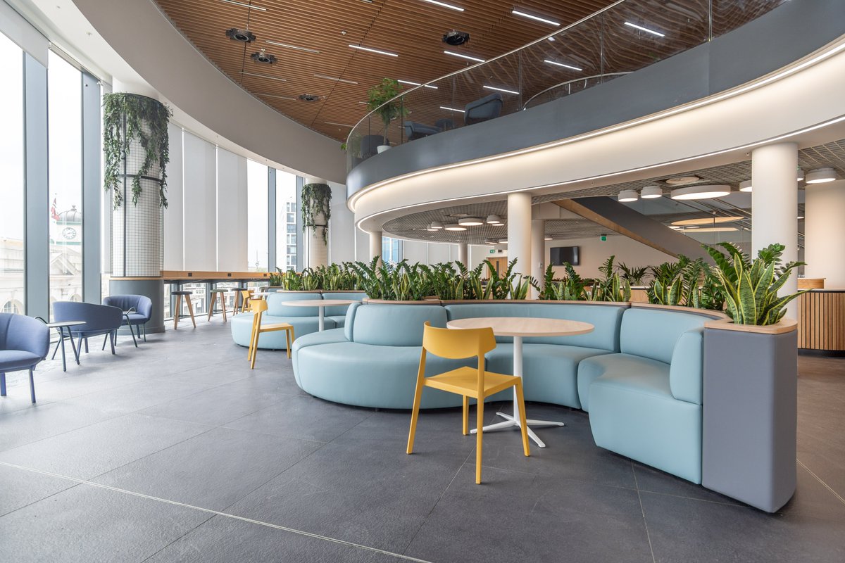 Latest News 📅: South West’s Best Workplaces Crowned At BCO Regional Awards ➡️fmuk-online.co.uk/5657-south-wes… @BCO_UK #facman #FacilitiesManagement #workpalce #awards #inspirational #sustainability