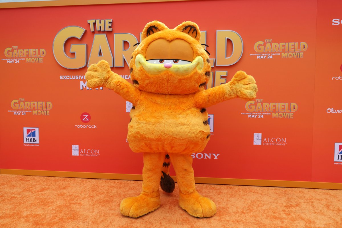 A world premiere all for ME? They really shouldn't have. Book your tickets to see The #GarfieldMovie only in cinemas May 24.