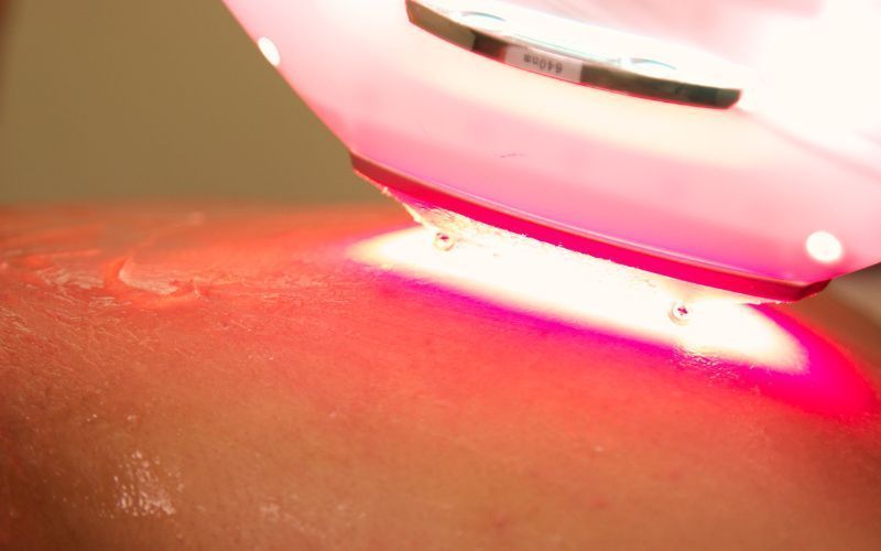 Professor Ley Sander from the @UCLIoN has helped in developing a ‘game changing’ NHS laser therapy to prevent epileptic seizures.✴️ More here - ▶️ bit.ly/3WIQuoP