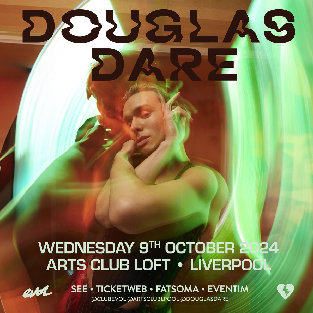 OUT NOW: 𝐎𝐌𝐍𝐈 @DouglasDare

'A scintillating... joyous, electronic-propelled return' @ClashMagazine

'...steeped in personal storytelling & deft contrasts. Welcome to the darkwave disco' @louderthanwar

𝐋𝐈𝐕𝐄: @artsclublpool October 9th
 
𝐓𝐈𝐗: seetickets.com/event/douglas-…