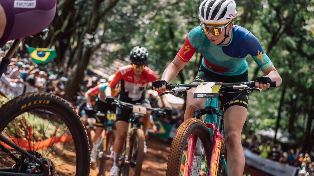 #MotivationalMonday! Kickstart your week w/some serious motivation from #HaleyBatten, America's #Olympic hopeful in mountain biking! 'Five Questions with Haley Batten' will give you a glimpse into her passion, dedication & dreams for Paris. medilink.us/ebqp #mountainbiking