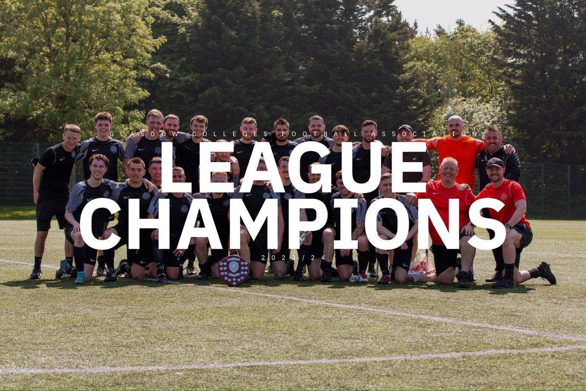 ParkSportsAms's tweet photo. LEAGUE CHAMPIONS 23/24 | Coming from 2-0 down in the last 15 minutes to earn a point to win the title was quite an epic way to win 🏆 https://t.co/SbcEyBbstn