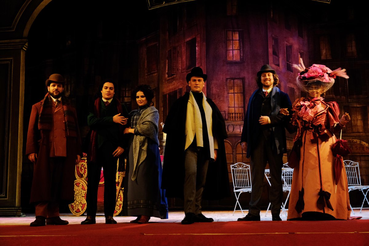 🎶🎭 Un evento eccezionale a Reggio Calabria! Oltre 2 mila studenti saliranno sul palco del Teatro 'Cilea' per esibirsi in 'La Bohème' di Puccini 👉Leggi di più qui: avveniredicalabria.it/reggio-calabri… #LaBoheme #ReggioCalabria #Opera #GiovaniTalenti