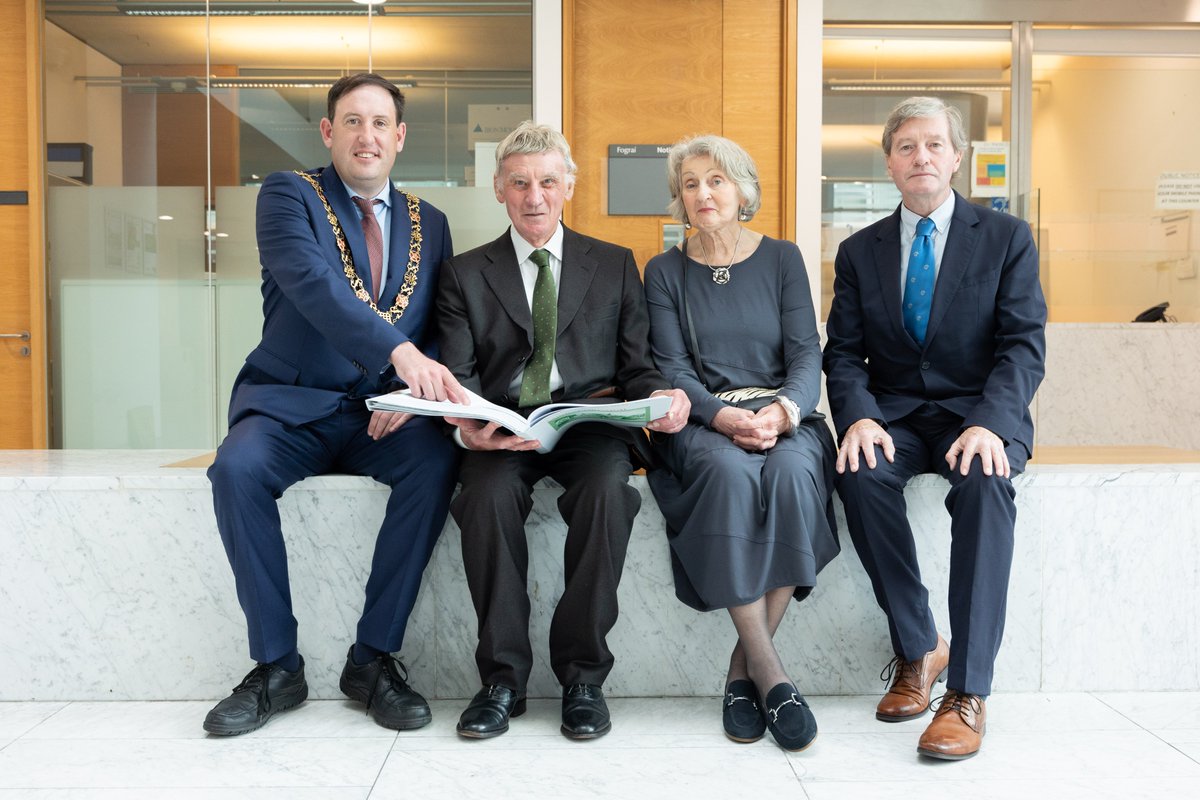IHTA_RIA's tweet photo. As the dust settles, we reflect on the launch by @cllrkmac of @IHTA_RIA no. 31 Cork/Corcaigh & the #IHTASeminar 'Marshland to metropolitan city' that took place in @corkcitycouncil City Hall and Lapp's Quay in the former Cork Savings Bank.
https://t.co/EUay4N9xum #IHTACork🗺️ https://t.co/ulA0vDpKw0