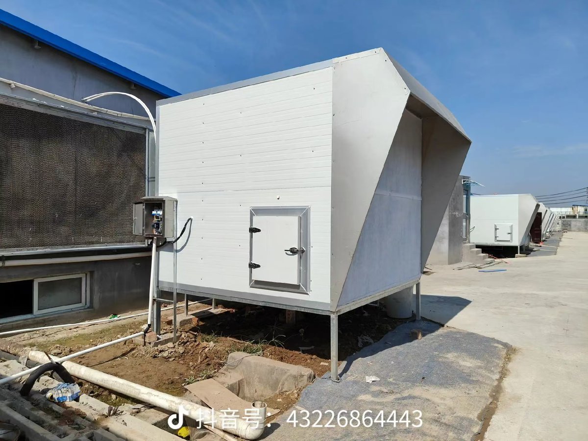 Adam Wong tweet media