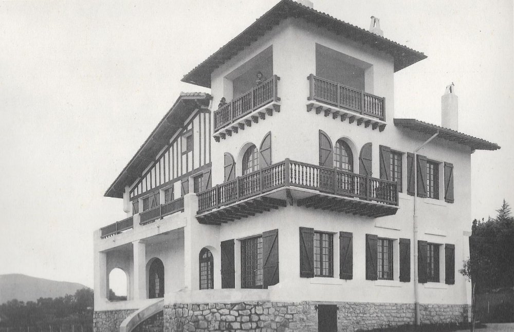 HABITATION BASQUE - PL.12. Villa ETCHELAR-ENIA à HENDAYE - M.W. MARCEL, Architecte à Bayonne
