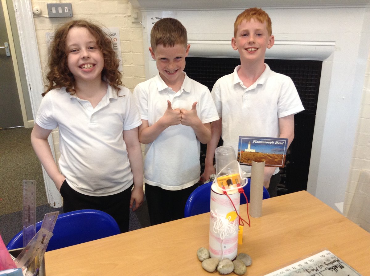 latimerprimary's tweet photo. The completed Lighthouses! Everyone was happy that their design had worked! #4LV #LatimerDT https://t.co/HyOxtDLAuh