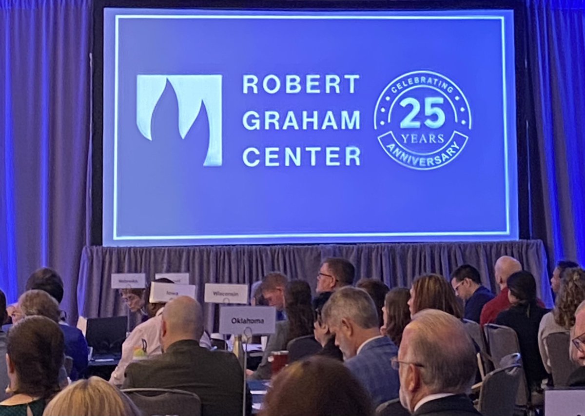 How do we bolster the primary care workforce? @TheGrahamCenter’s @AHuffstetler takes the #FMAS2024 stage to talk about the new primary care scorecard. P.S. - did you know it’s the RGC’s 25th anniversary? 🎉graham-center.org/publications-r…