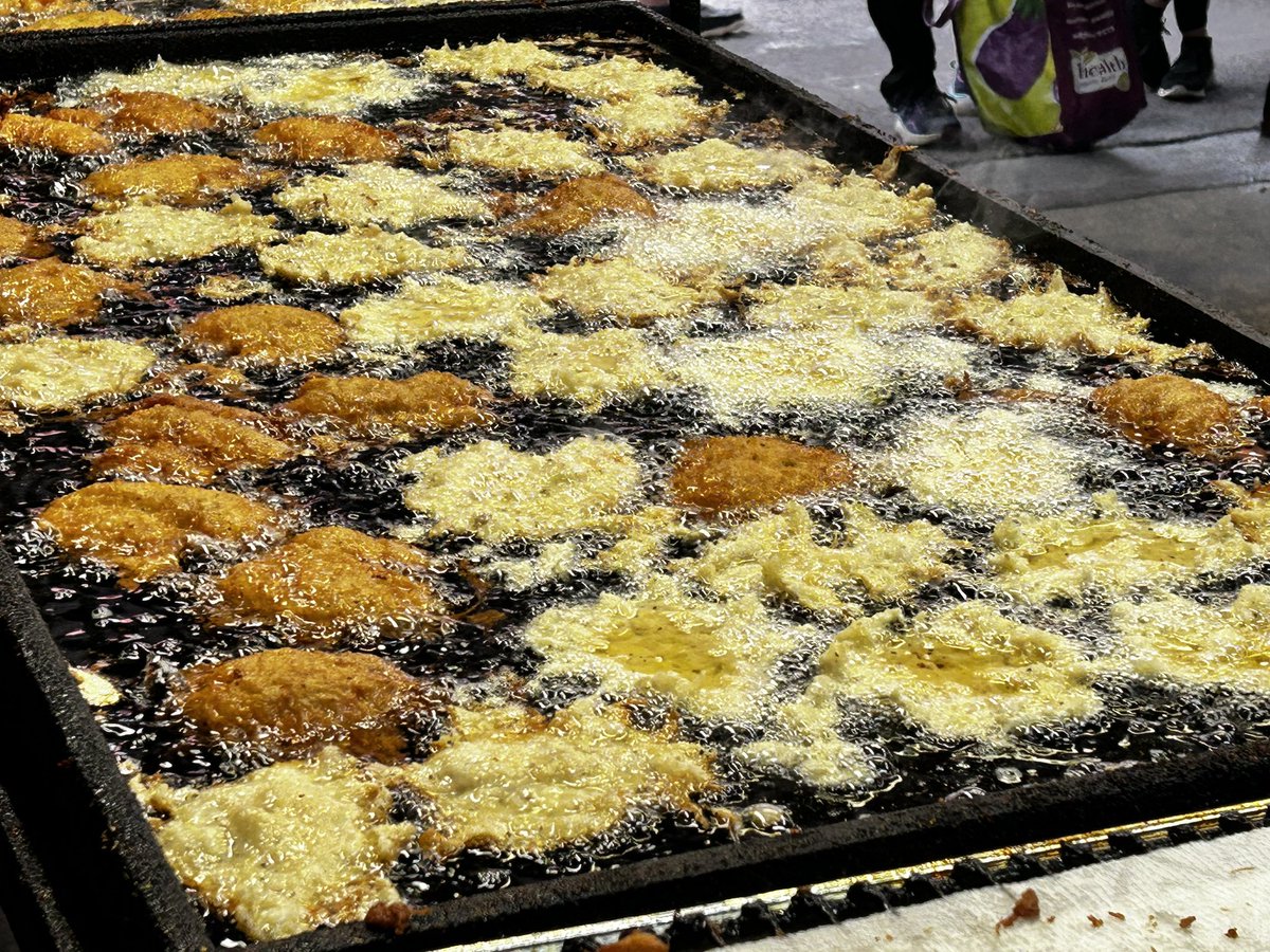 JaySkook's tweet image. The Shenandoah Hookies make some of the best bleenies in Schuylkill County.