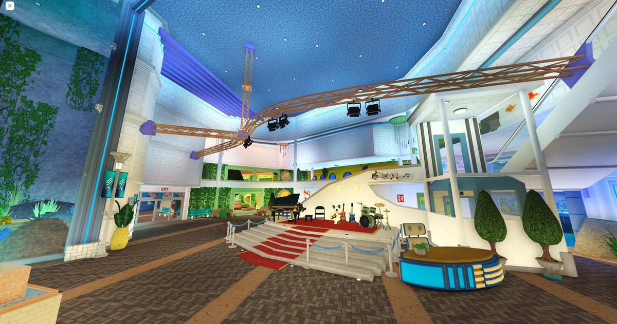 oddpostybuilds's tweet photo. Been awhile, here’s a few small updates I’ve made for my aquarium! (1/2) 🌊 🐠 #bloxburg #bloxburgbuild #bloxburgbuilds #aquarium https://t.co/5Zc17ej5Tv