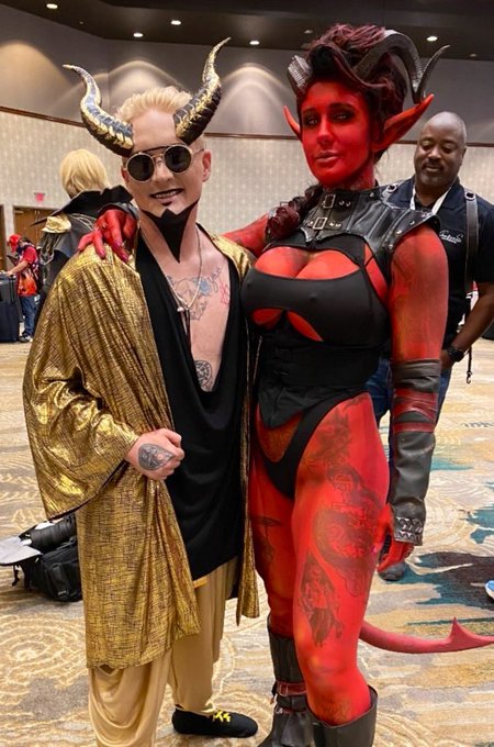 @KimochiiCon was such an amazing event once again and I cannot thank everyone enough for coming to say<a class="tags" href="/tag/kimochiicon">@kimochiicon</a><a href="/tag/photoshoot"class="tags"><span>#photoshoot</span></a><a href="/tag/photoset"class="tags"><span>#photoset</span></a><a href="/tag/asmr"class="tags"><span>#asmr</span></a><a href="/tag/autumnivy"class="tags"><span>#autumnivy</span></a><a href="/tag/asmrr"class="tags"><span>#asmrr</span></a>
