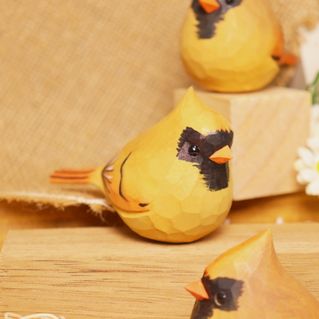 WoodenIslands's tweet image. &quot;Discover the elegance of our Female Cardinal Bird Figurine, hand-painted to capture her natural beauty. 🐦✨ Perfect for wildlife lovers and home decor enthusiasts. &quot;🎨🍂 #FemaleCardinal #Handmade #NatureArt #HomeDecor