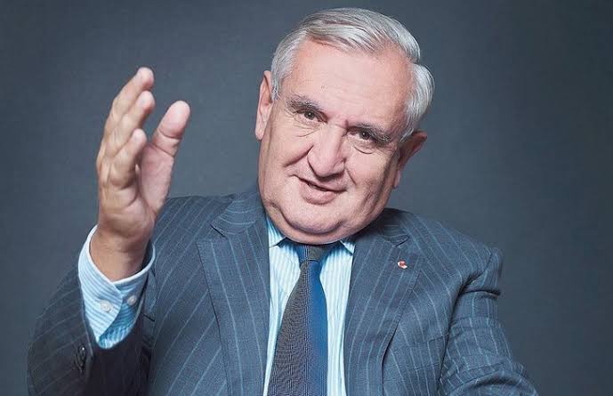 MaxiBernard_'s tweet image. En ce jour de #Pentecôte, je tenais à remercier Monsieur Raffarin sans qui la journée de solidarité obligatoire n'aurait pas été possible.
Grâce à lui, les moutons sont bien gardés et les bateaux #CostaCroisieres sont bien remplis.
Merci Jean Pierre. 🫶
#BesoinDEurope