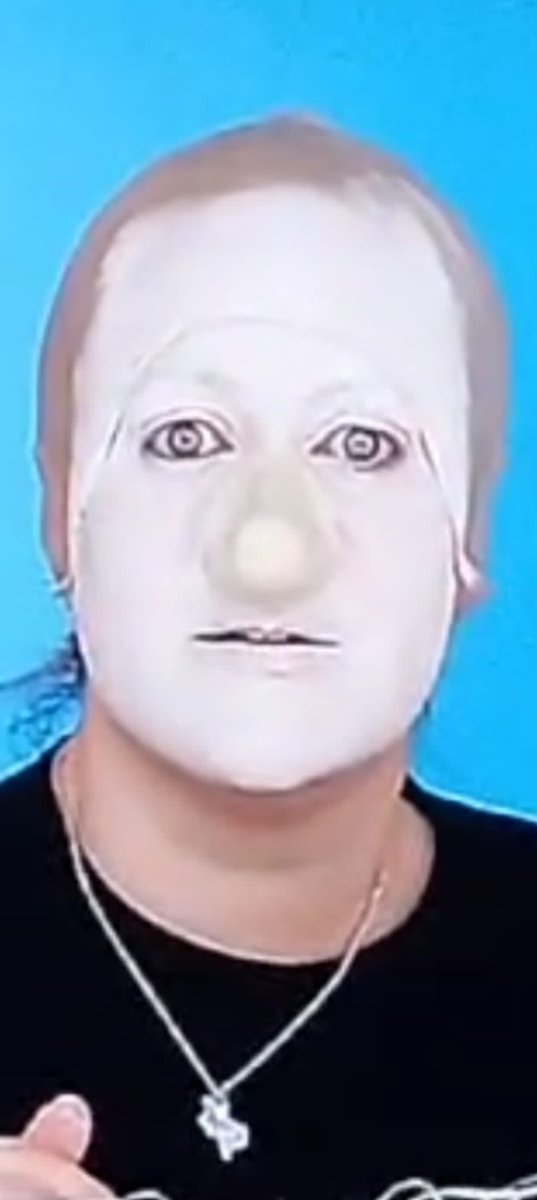 isapphoflesbos's tweet image. either  I just  cooked  or  I&apos;m  the  one  whose  cooked  #alevels2024