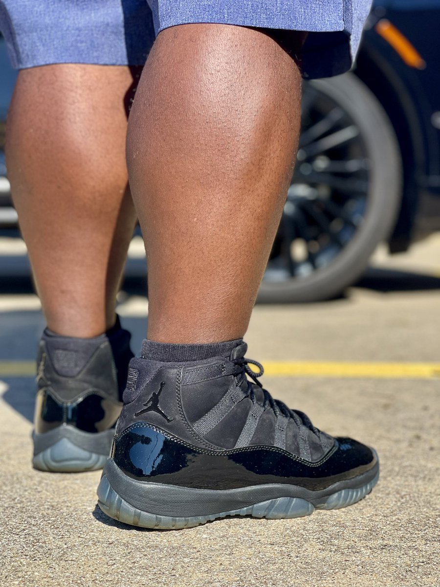Todays on feet 👣 from your friendly neighborhood mailman 📬

Air Jordan 11 “Cap and Gown”
Color: Black/Black-Black
Style Code: 378037-005
Release Date: May 26, 2018
Price: $250

#SNKRSKickCheck #SNKRSLiveHeatingUp #YourSneakersAreDope #sneakeradmirals #kotd #Nike #mjmondays