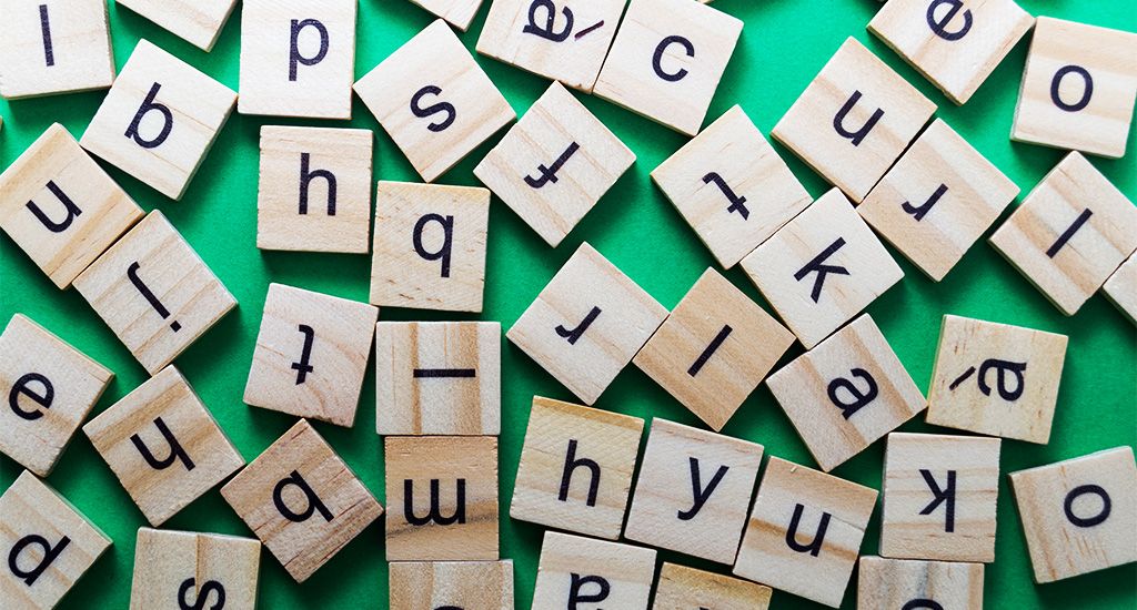 GraphZone's tweet image. Comment choisir ses mots-clés ? _ Lisez l'article 👉🏾 graphzone.net/comment-choisi… #SEO #GraphZone