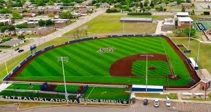 barrick_leu's tweet photo. Excited to announce my commitment to the University of Central Oklahoma to continue my baseball career! @UCOBaseball @CASCBaseball https://t.co/W07qhE3HaW