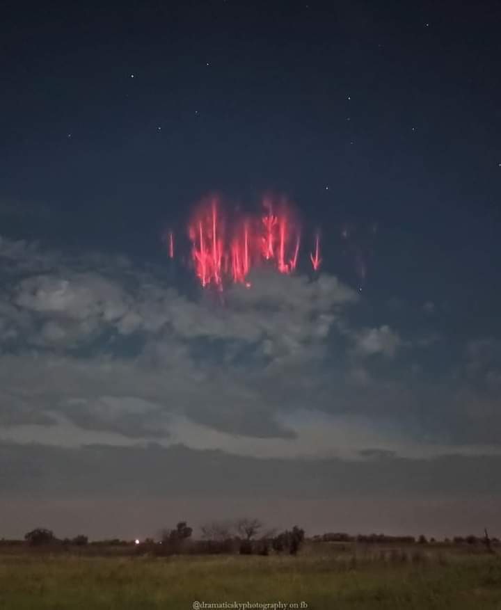 Red sprites in Oklahoma. Upper-atmospheric lightning is believed to be electrically induced forms of luminous plasma. #astronomy