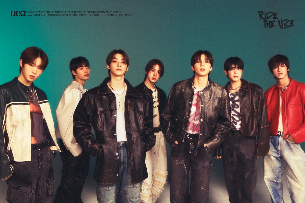 oricon's tweet photo. 『ニジプロ2』発NEXZ、ついにグローバルデビュー✨
JYPからStray Kids以来6年ぶりのボーイズグループ

海外ロケ撮影 デビュー曲「Ride the Vibe」MV公開‼️

https://t.co/tkmRUrAWBl

#NEXZ #ネクスジ #NEXZ_RidetheVibe_Debut @NEXZ_official https://t.co/wtGh2wXooV