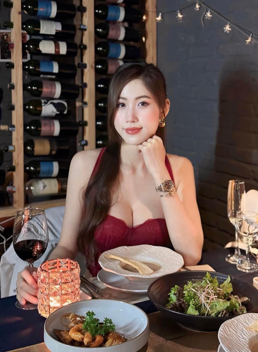 cafeFvn's tweet photo. Em chẳng phải lò vi sóng, nhưng nếu a muốn e sẽ hâm nóng tim a. https://t.co/LyiLT4yaf4