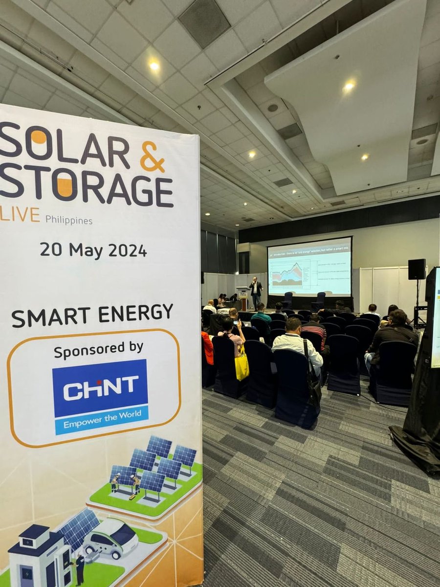 LerouxArthur10's tweet image. A #Manille où j&apos;ai commencé par donner un discours à #SolarandStorage Live PH sur le potentiel de valorisation de #chaleur fatale en #énergie #électrique dans l&apos;industrie #Philippine 
Vous me verrez peu twitter dans les prochains jours, l&apos;agenda est (très) chargé !