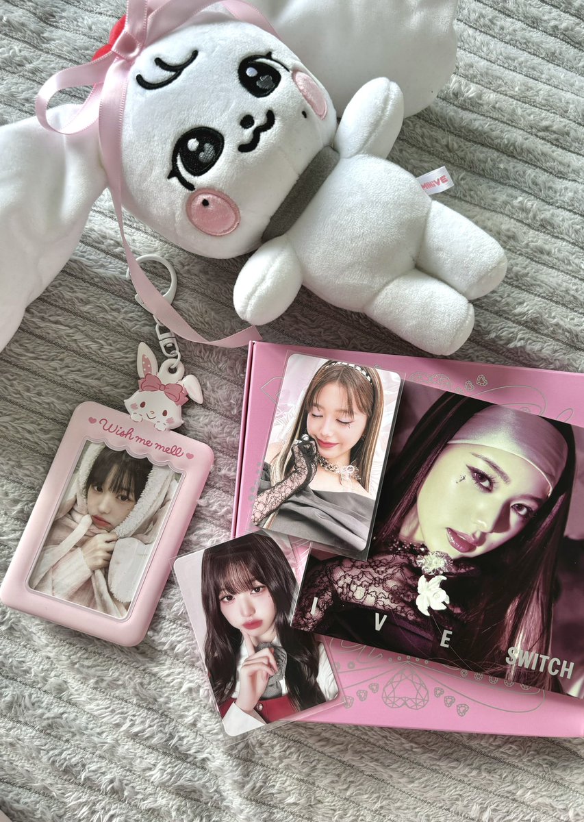 ๐๐ช๐ฃ๐ฃ๐๐ โหเน โงโ เญจเญง (@hooniesbunnie) on Twitter photo my ive switch pulls!! my favorite girl for my favorite versions (ยดโฝ`สฦช)โก my ive switch pulls!! my favorite girl for my favorite versions (ยดโฝ`สฦช)โก