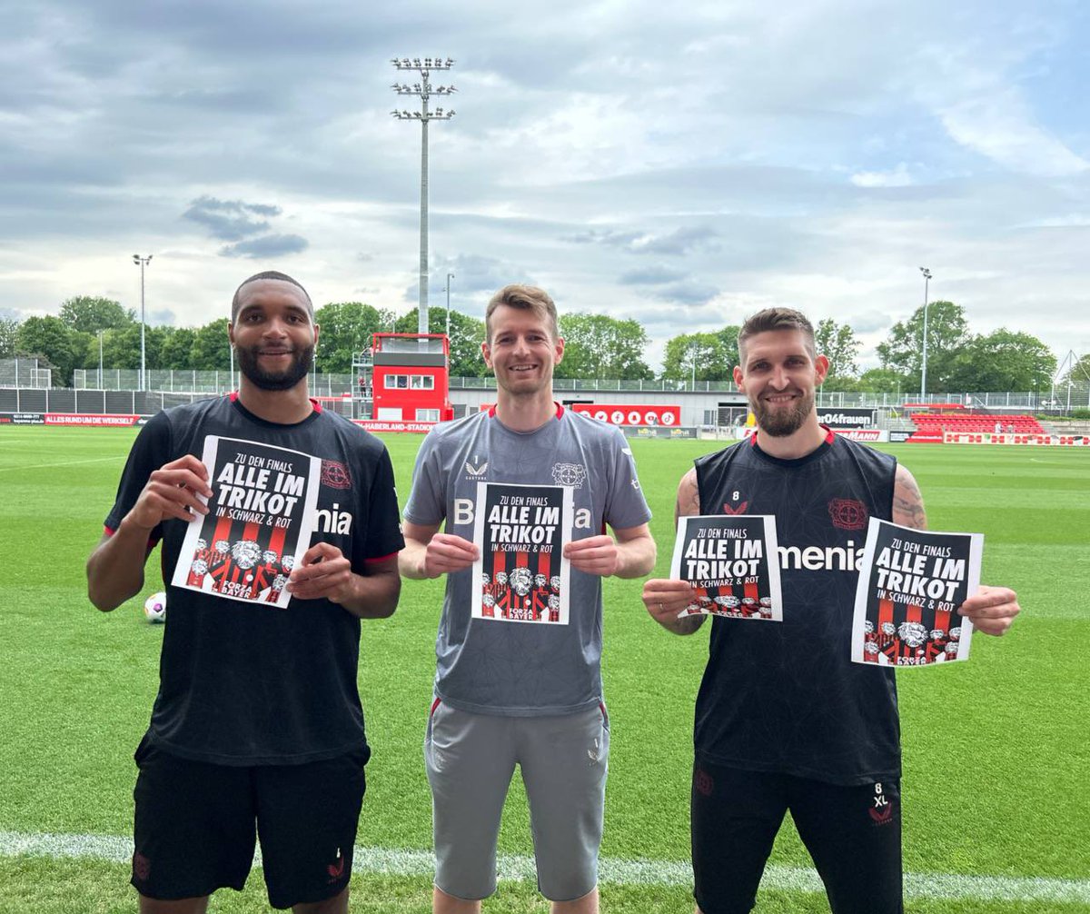 NK12eV's tweet photo. Mittwoch und Samstag: Alle im Trikot in Schwarz-Rot zu den Finals! https://t.co/RXX8uqJ79F