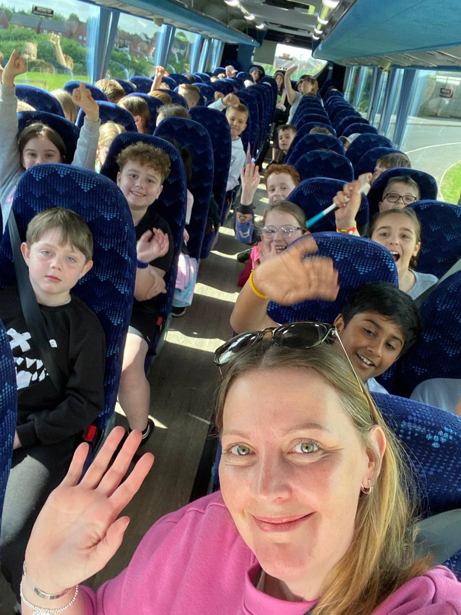 Excitement levels are high in Y4 on their way to Ravenstor for their 2 night residential! @YHAOfficial @YHARavenstor #residential #school #primary #year4 #visit #poplarfarm