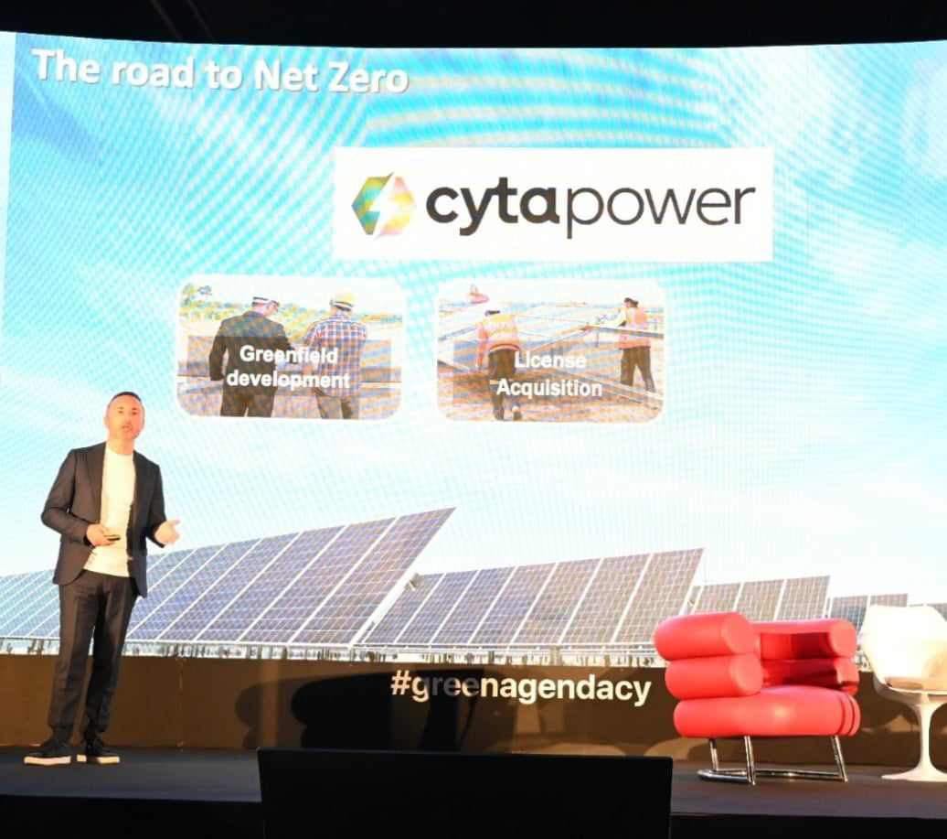 cytacyprus's tweet photo. #Cyta CEO @neocland : "Η Cyta ανακοινώνει περήφανα τη συνεργασία της, μέσω της θυγατρικής της εταιρείας #cytapower, με την ελληνική εταιρεία Joltie - μέλος της Eunice, για την εγκατάσταση και λειτουργία 100 φορτιστών ηλεκτρικών αυτοκινήτων - Electric Vehicle Chargers - σε ολόκληρη την Κύπρο.
@Agenda_Cy #greenagendacyprussummit