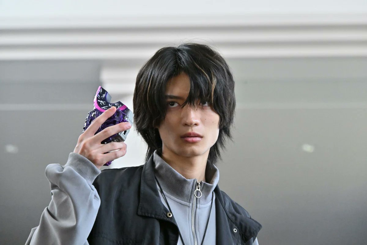 仮面ライダー図鑑 on X