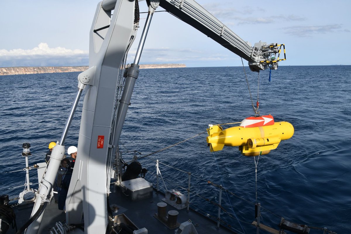 NATO_MARCOM's tweet photo. The calm sea🌊can easily hide the deadly threat of sea mines, so #ESPMINEX 24 is an important annual Mine Countermeasures (MCM) exercise in 🇪🇸 coastal waters. #SNMCMG2 practised clearing routes to allow freedom of navigation & action from the sea to the mainland #WeAreNATO #StrongerTogether
Read more: https://t.co/Ayi83zX23Z