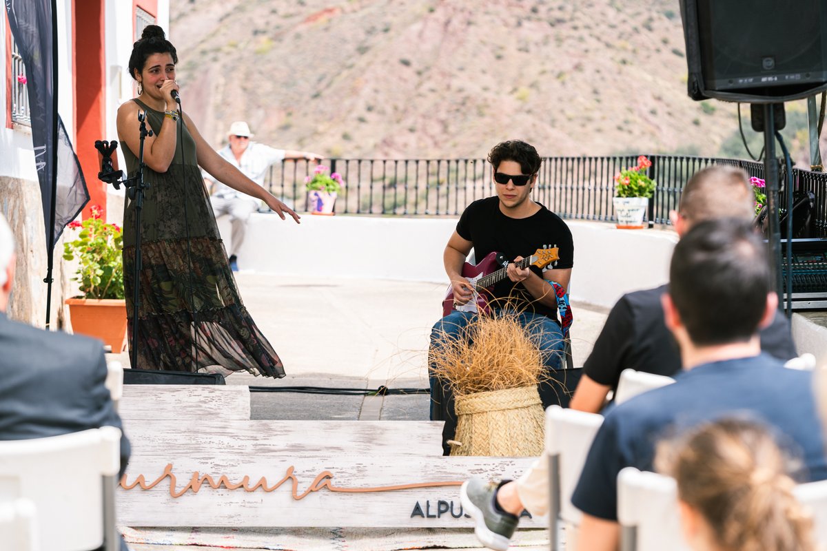 🎶🥘´Una docena de actividades musicales y gastronómicas por la comarca cerraron la exitosa cuarta edición de ‘Murmura Alpujarra’.

🎉Almócita, Laujar, Canjáyar, Alcolea, Beires, Fondón, Alboloduy, Fuente Victoria, Rágol y Padules fueron protagonistas de la última jornada.