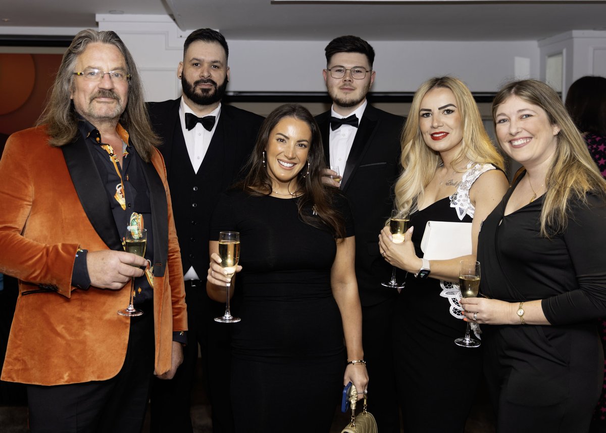 Latest News 📅: phs Group Scoops Project Of The Year Award At Prestigious Business Charity Awards ➡️fmuk-online.co.uk/5658-phs-group… @phsgroup #facman #FacilitiesManagement #charity #awards