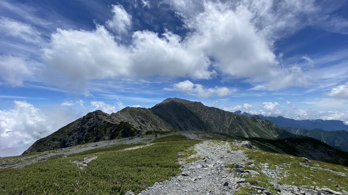 最強の稜線歩きが楽しめる日本アルプス最高峰✨✨✨