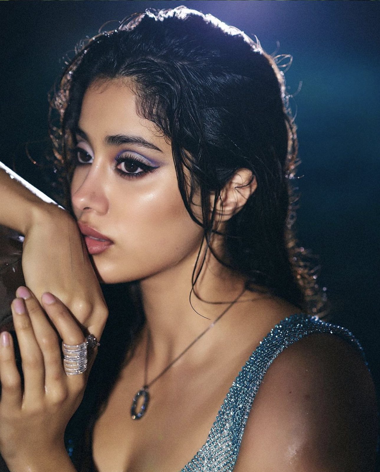 GOBFvX-a8AAHVuL?format=jpg&name=large