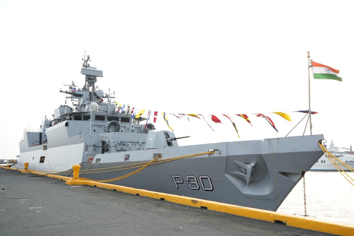 indiannavy's tweet photo. The Indian Naval Ships #INSShakti, #INSDelhi &amp; #INSKiltan of @IN_EasternFleet at Manila Dressed Overall to commemorate the @Philippine_Navy Anniversary as per time honoured traditions of the navies. 
🇮🇳-🇵🇭 #BridgesofFriendship 

@indembmanila @IN_HQENC https://t.co/NgbLPlVMIW