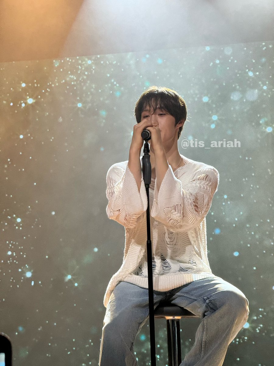 tisgunwookie's tweet photo. #CIXinATL #CIX #씨아이엑스 #CIarXinNorthAmerica #CIX3rdConcert #0_or_1 #0_or_1_inNORTHAMERICA https://t.co/6B633hYewZ