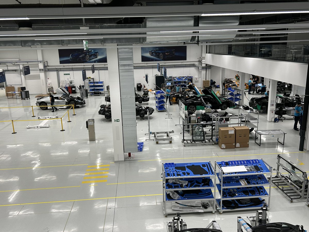 FabienFieschi's tweet photo. Many thanks 🙏 to Mate Rimac, CEO of @AutomobiliRimac @Bugatti for taking me to a tour of current facilities in #Zagreb and sharing thoughts and plans about future of #batteries #supercars #selfdrivingvehicles and #investment in 🇫🇷🏎️🇭🇷! https://t.co/Il7SIaNxHa