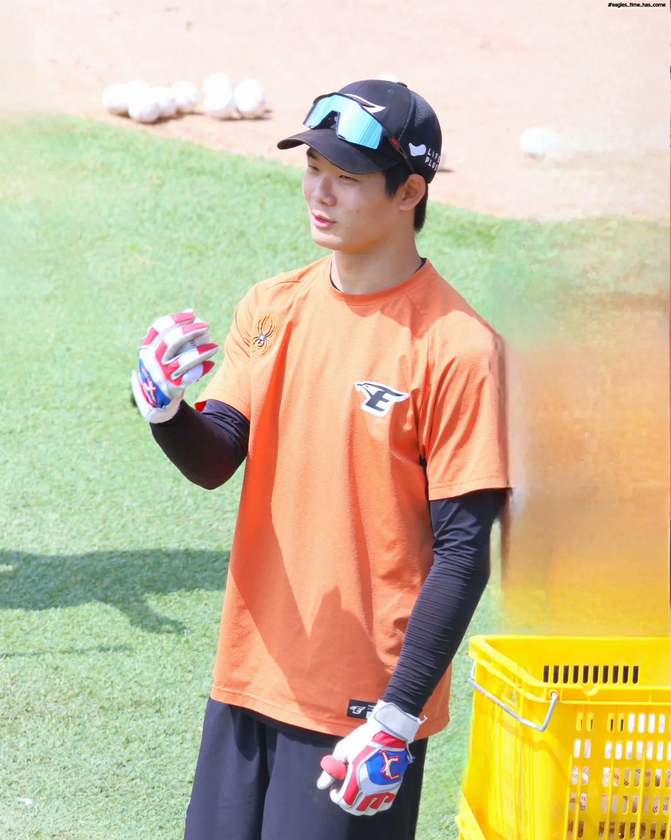 ETSC41's tweet photo. 2024.05.17
#한화이글스 #정안석 #NO_94 https://t.co/Q5Wbw5hU3M