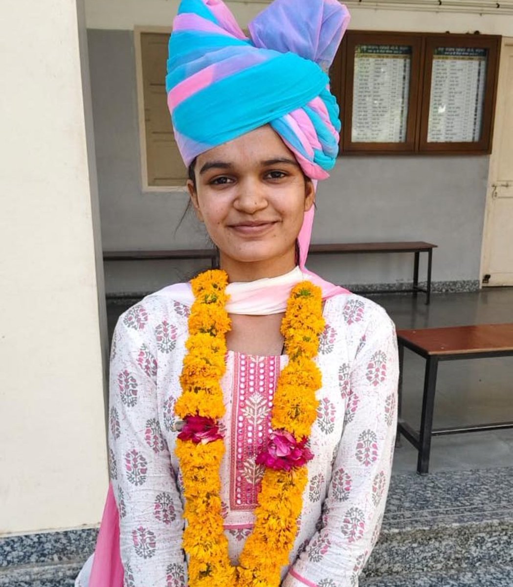 अलवर की प्राची सोनी और बाड़मेर की तरुणा चौधरी को 12वीं बोर्ड मुख्य परीक्षा 2024 के विज्ञान संकाय में क्रमशः प्रथम और दुसरा स्थान प्राप्त करने पर हार्दिक बधाई ✌🏻🥳